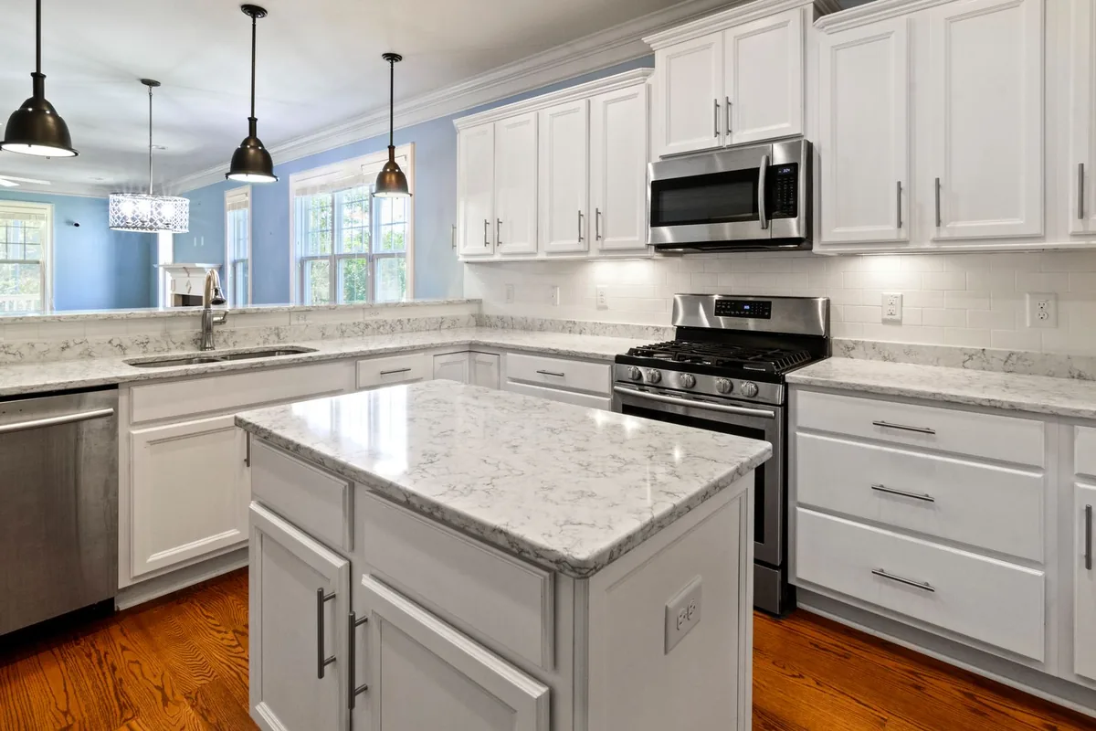 Filth & Squalor Cleanup in Melrose Park, NY